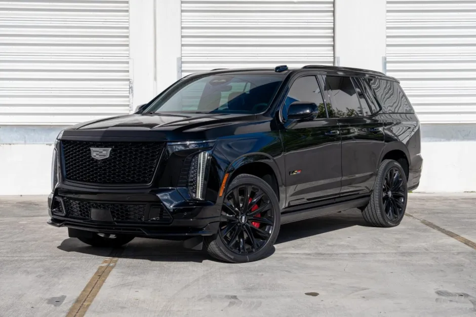 Flagship luxury SUV
